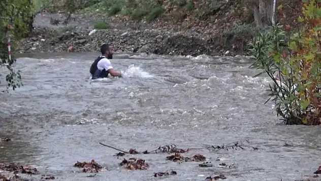 İda Ultra Maraton'da boğulma tehlikesi geçiren sporcunun zor anları kameralara yansıdı