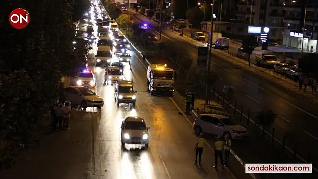 İki otomobile çarptı, yaya olarak olay yerinden kaçtı