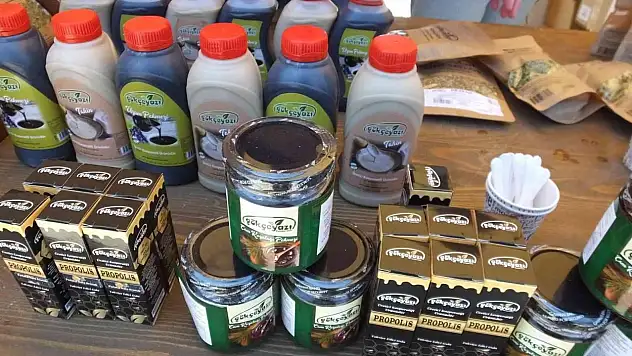 İvrindili kadınlar festivalde ürünlerini tanıttı