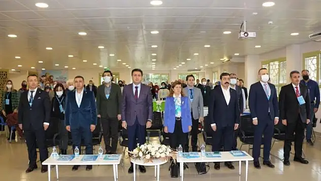 İzmir İl Milli Eğitim Müdürlüğünden Din Öğretimi Çalıştayı