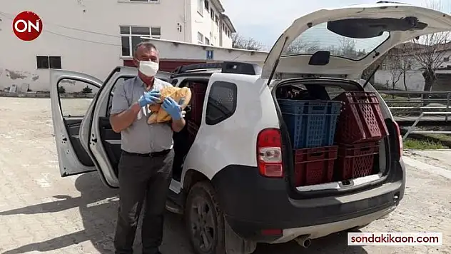 Karantinadaki Karabey köyüne ekmek yardımı