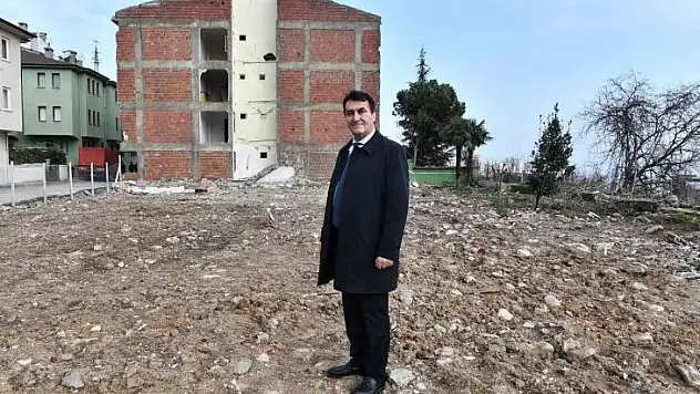 Kavaklı'da yıkımlar sürüyor