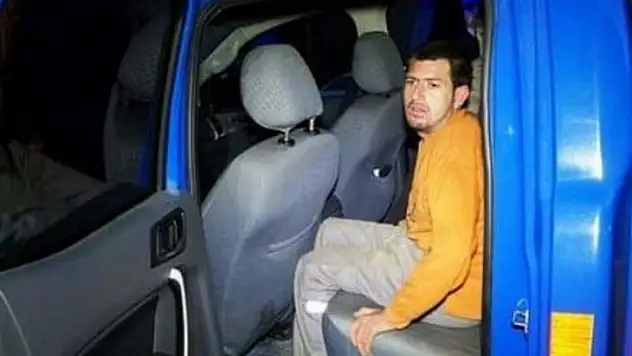 Kayıp engelli genci ormanda kamp yapan öğretmenler buldu