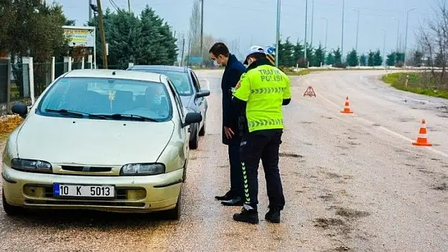 Kaymakam Yıldız'dan kovid-19 denetimi