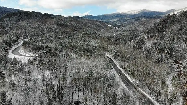 Kazdağları kar manzaraları ile ilgi çekiyor