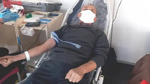 Kızılay'ın kan bağışı tırı Hisarcık'ta