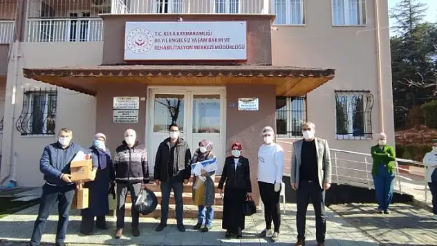 Kula Rehabilitasyon Merkezi'nde aşılama çalışması başladı