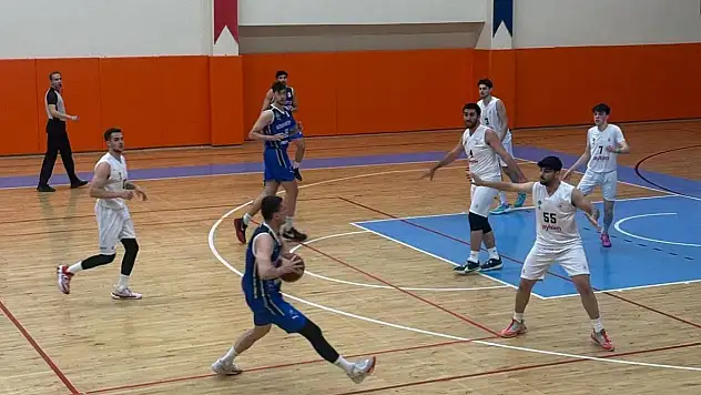 Kütahya Belediyespor'dan farklı galibiyet