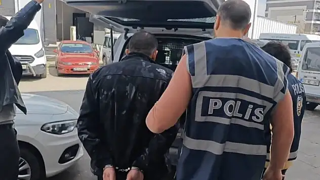 Kütahya'da 54 yıl kesinleşmiş hapis cezası bulunan firari yakalandı