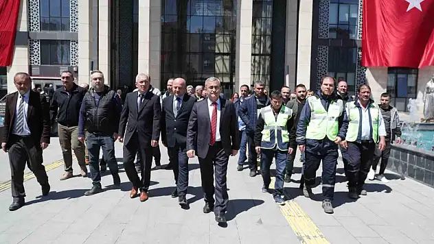 Kütahya'dan deprem bölgesine 16 kişilik yeni ekip