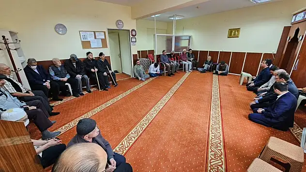 Kütahya Huzurevi'nde özel program