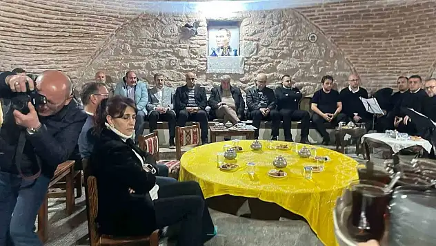 Kütahya Öğretmen Akademileri tarihi hamamda söyleşi gerçekleşti