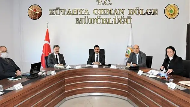 Kütahya Orman Bölge Müdürlüğü'nde çalışmalar masaya yatırıldı