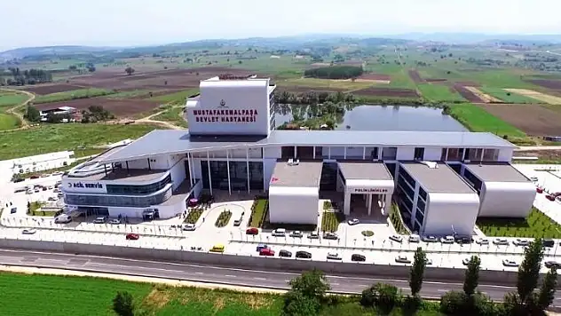 M.Kemalpaşa'ya 15 yeni doktor