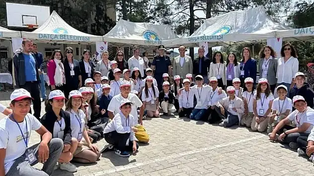 Öğrenciler, Bilim Fuarı'nda projelerini sergiledi