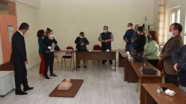 Öğretmenlere ilk yardım eğitimi