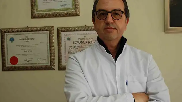 Omicron varyantında bir iyimser bir de kötümser tahmin