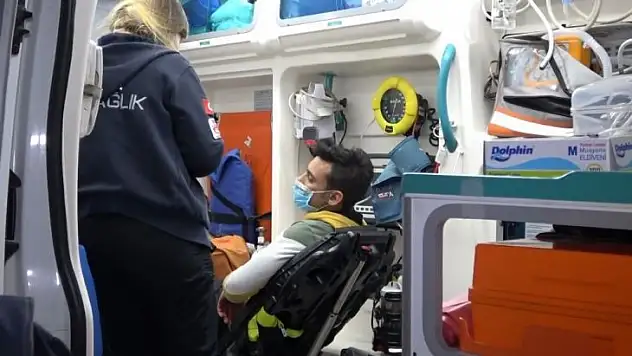 (Özel) Gençlerin 20 liralık benzin parası kavgasında kan aktı
