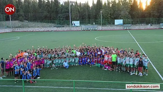 Salihli'de 'Kurtuluş Kupası' turnuvası