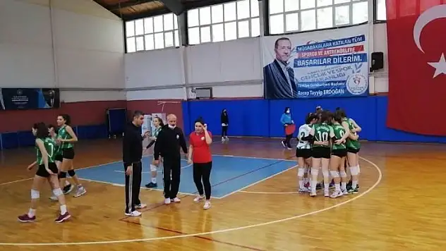 Salihli'nin sultanları İzmir'den eliboş döndü