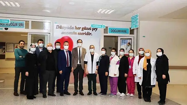 Simav Devlet Hastanesi'ne 'Anne ve Bebek Dostu ' unvanı verildi