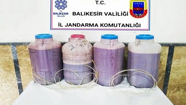 Sındırgı'da kaçak şarap operasyonu