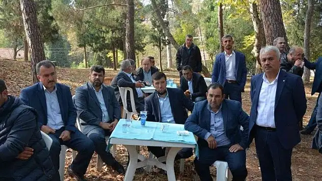 Sındırgı'da muhtarlar piknikte buluştu