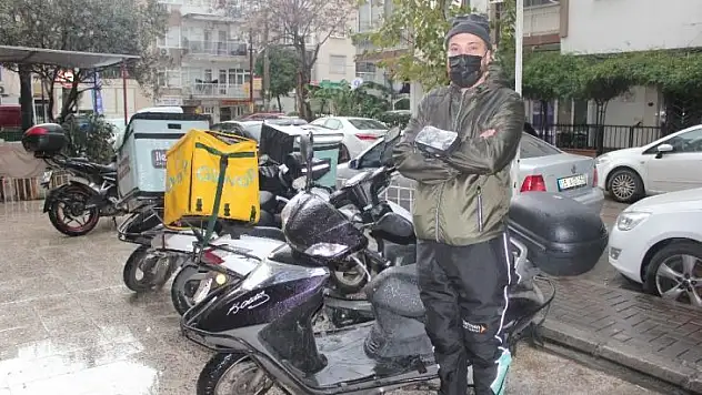 Sitelere motorlu araçla giremeyen kuryelere şimdide asansör engeli