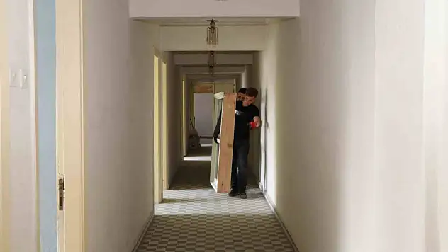 Söke'de tarihi binasının otel kısmında yenileme çalışmaları başladı