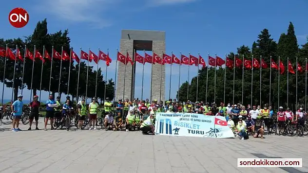 Tarihi Yarımada'da Şehitlere Saygı Sürüşü Bisiklet Turu düzenlendi