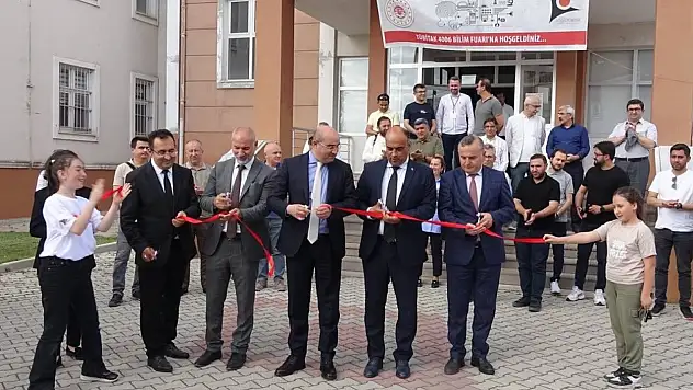 Tavşanlı Ahmet Uluçay BİLSEM'de Bilim Fuarı heyecanı yaşandı