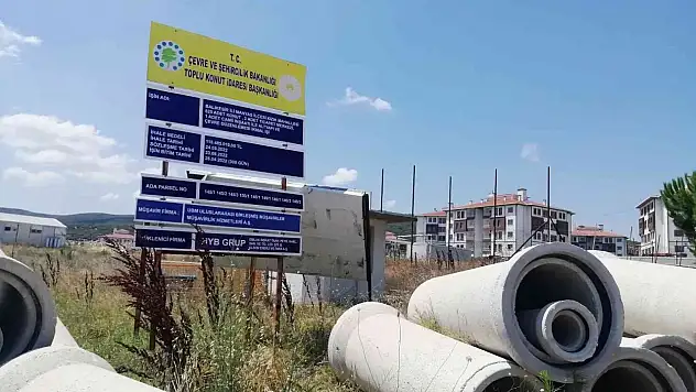 TOKİ emekli konutları inşaatına kaldığı yerden devam