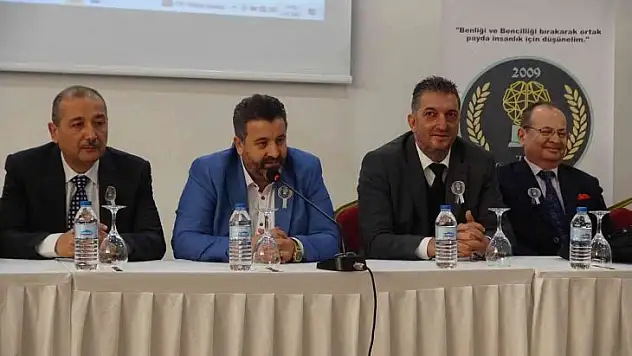 TR Düşünce Kulübü yeni dönem çalışmalarını tanıttı