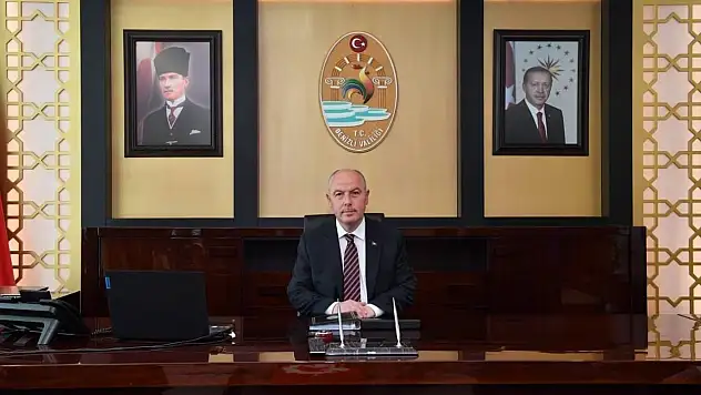 Vali Coşkun: 'Kutlu mücadelelerimizden güç alarak ülkemizi daha da ileri seviyelere taşıyacaksınız'