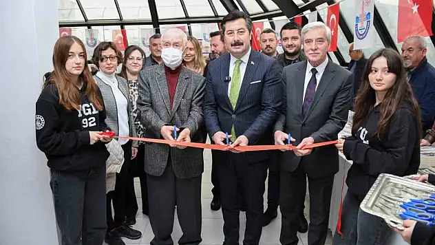 Yenişehir Belediyesi 6'ncı Kitap Fuarı kapılarını açtı