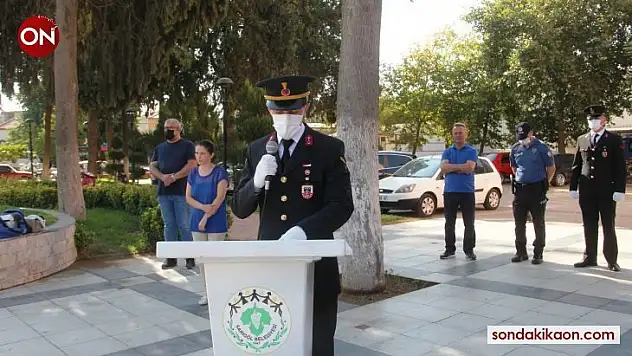 Zaferin coşkusu Manisa'nın ilçelerini de sardı