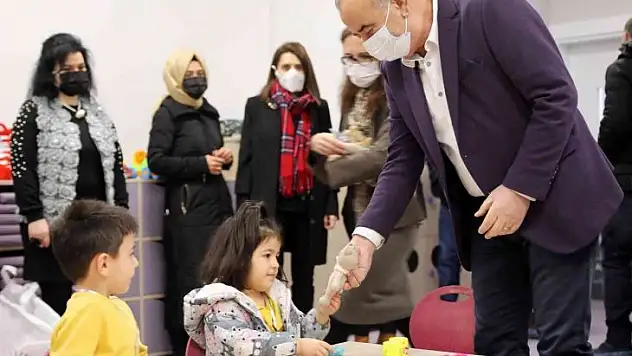 Zübeyde Ana Çocuk Akademisi'nde eğitim başladı