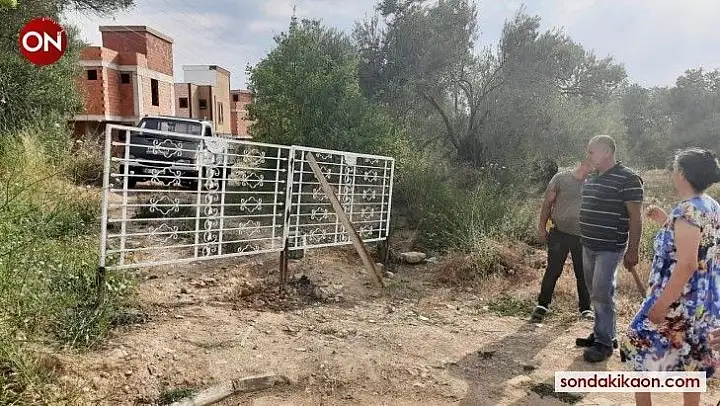 'Benim arsamdan geçiyor' deyip yolu kapattı