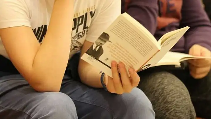 'Boyun Kadar Kitap Oku' başvuruları başladı