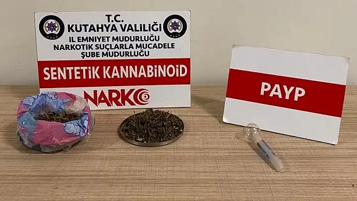 'Dur' ihtarına uymayan araçtan uyuşturucu çıktı, 2 şüpheli tutuklandı