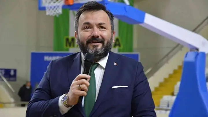 'Karate hakem eğitim semineri ve terfi sınavı' Manisa'da yapıldı