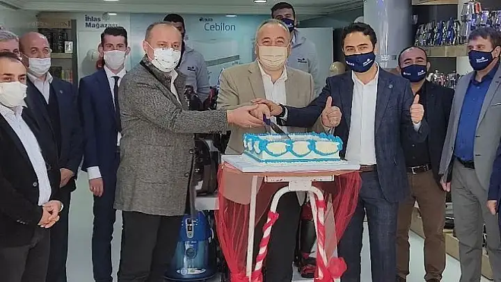 100. İhlas Mağazası İzmir'de açıldı