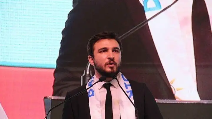 AK Gençler Bayram ile devam dedi