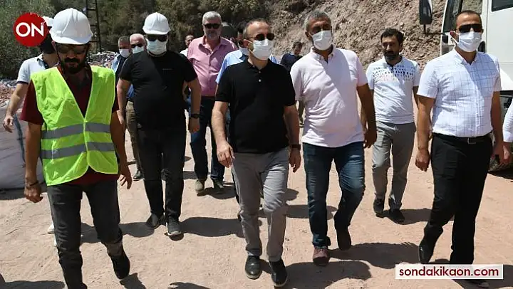 AK Parti'li Turan Assos'ta devam kaya ıslahı çalışmalarını inceledi