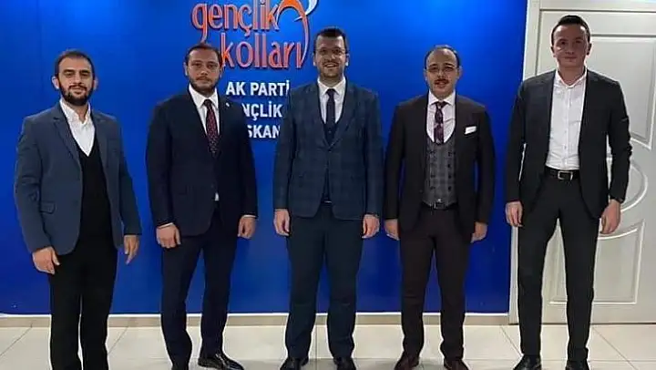 Ak Parti Osmangazi Gençlik Kolları'na taze kan