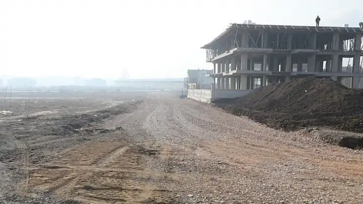 Akhisar Mahallesi'ne yeni yol