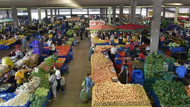 Aliağa'daki pazar yerleri, çarşamba ve perşembe günü kurulacak