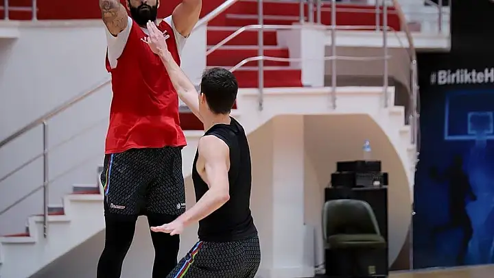 Aliağa Petkimspor, Gaziantep Basketbol müsabakasının hazırlıklarını sürdürüyor
