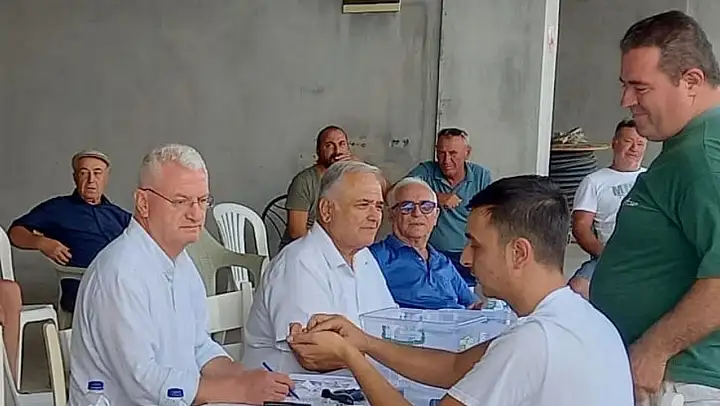 Altınova'da 36 esnaf iş yerine kavuşuyor