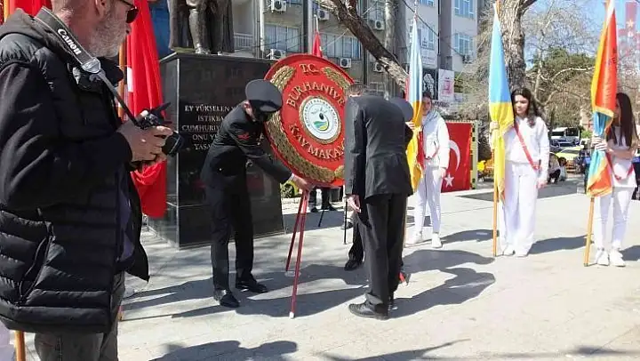Atatürk'ün Burhaniye'ye gelişinin 88.yıldönümü törenlerle kutlandı